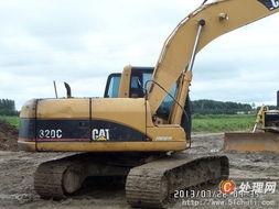 国产挖掘机大小对比视频,揭秘不同型号实力对比