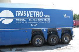 俄罗斯国产卡车街拍视频,国产卡车魅力四射